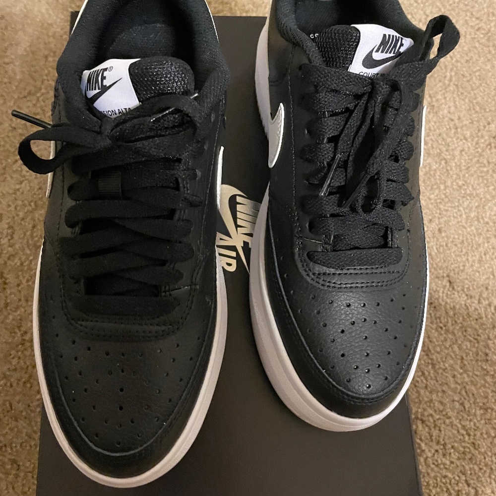Nike shoes
